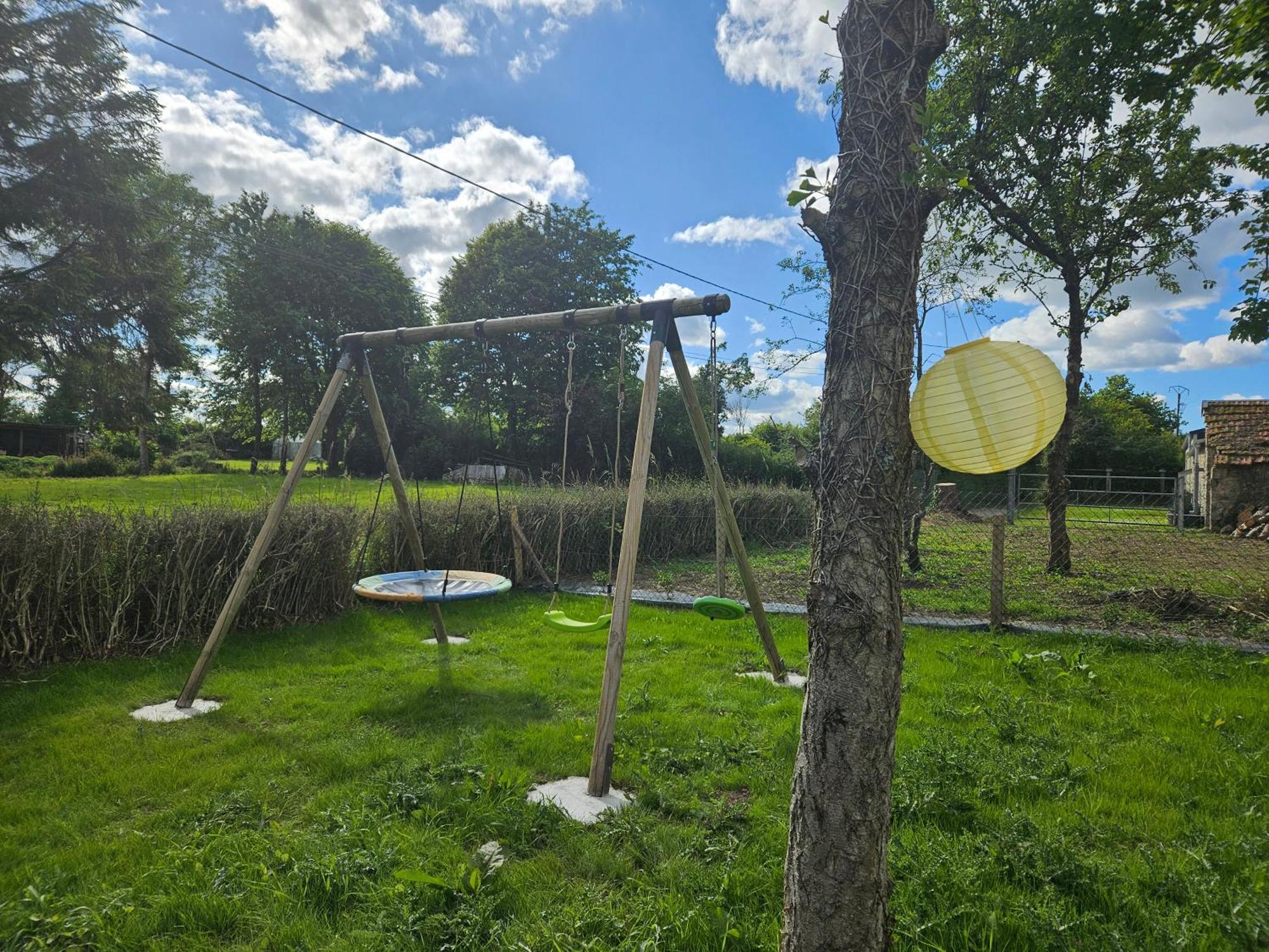 L'Escapade, Maison De Campagne Etienville Exteriér fotografie